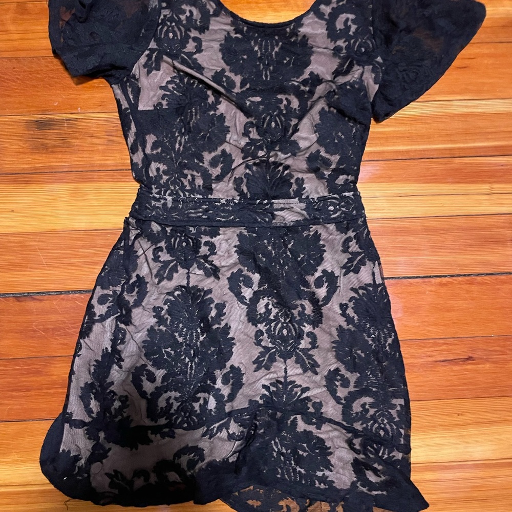 For love and lemons Black Lace dress